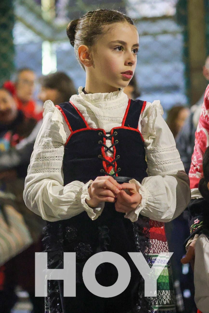 FOTOS | Tradicional Manteo del Pelele en Villanueva de la Serena