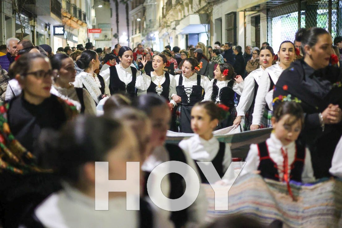 FOTOS | Tradicional Manteo del Pelele en Villanueva de la Serena