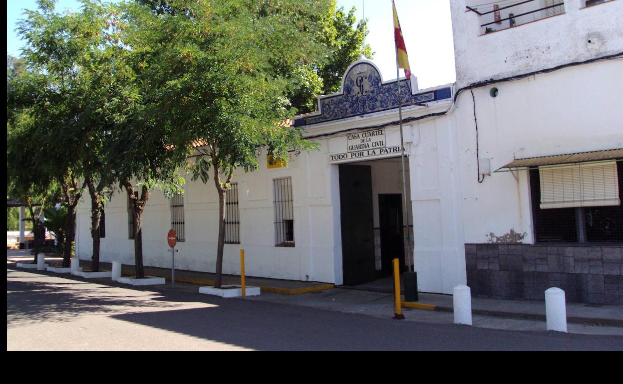 600 mascarillas serán repartidas por la Guardia Civil y la Policía Local entre los trabajadores locales