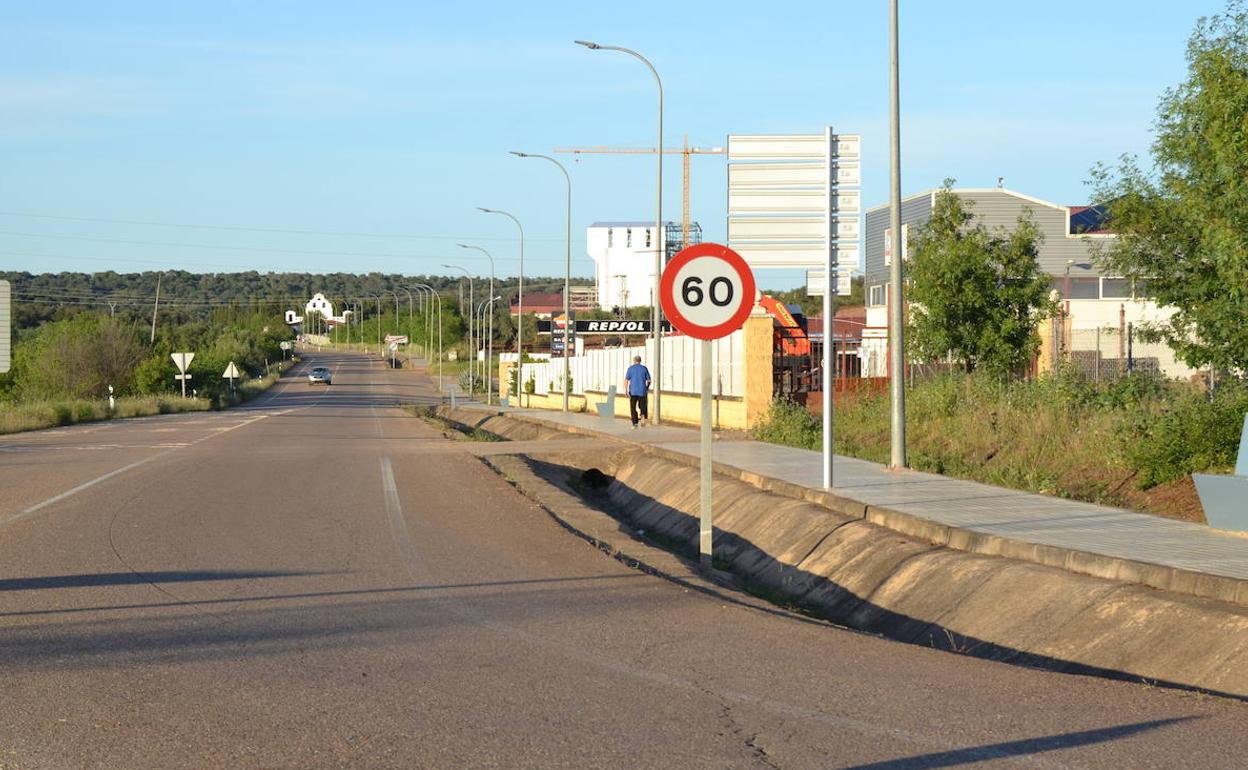 Zona de paseo en la carretera de Badajoz.