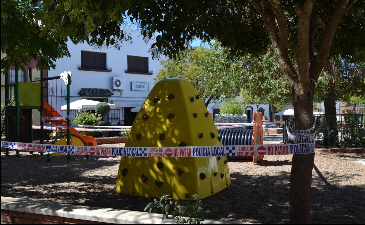 Parque infantil de la localidad precintado.i