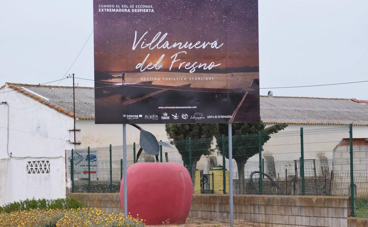 Entrada a la localidad desde la carretera de Badajoz