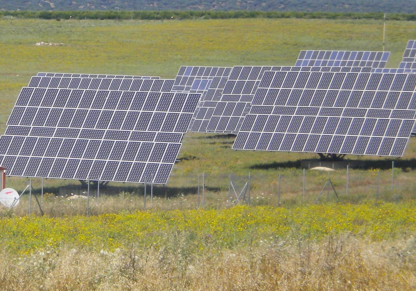 Placas solares de Villanueva del Fresno.
