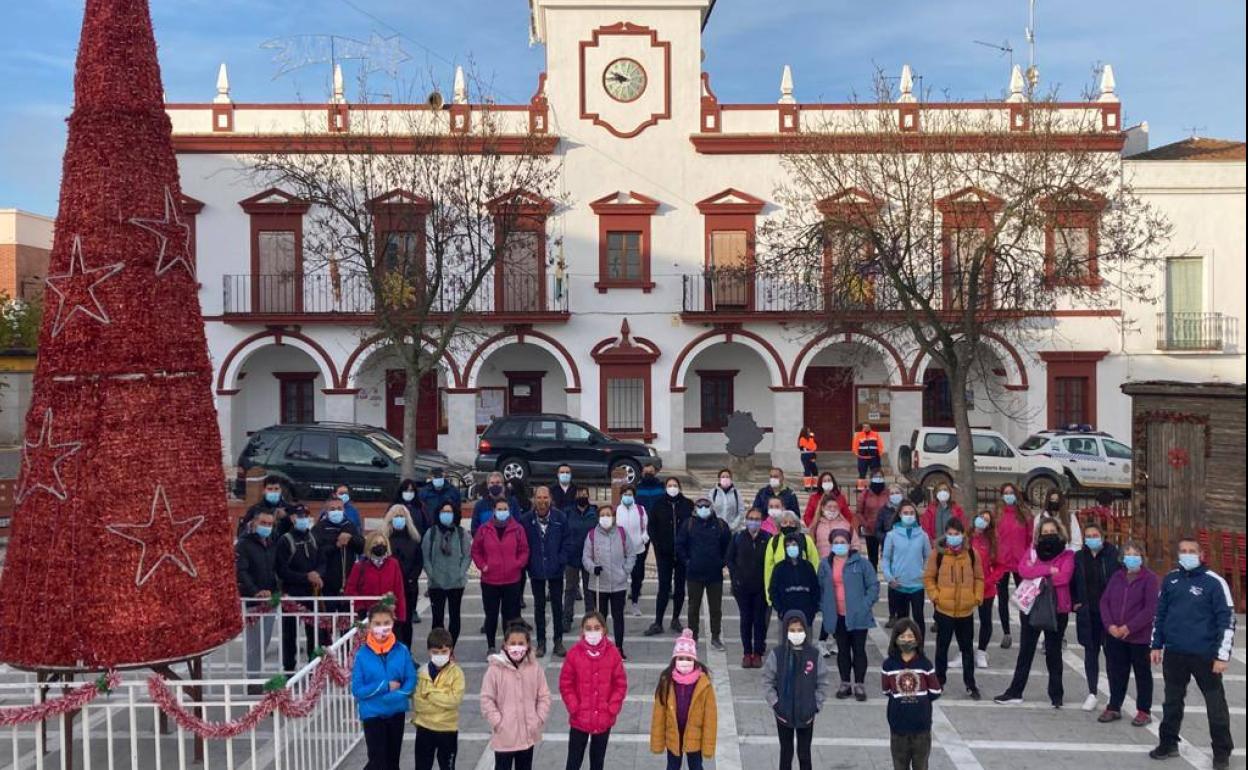 Participantes de la última ruta realizada en la localidad.