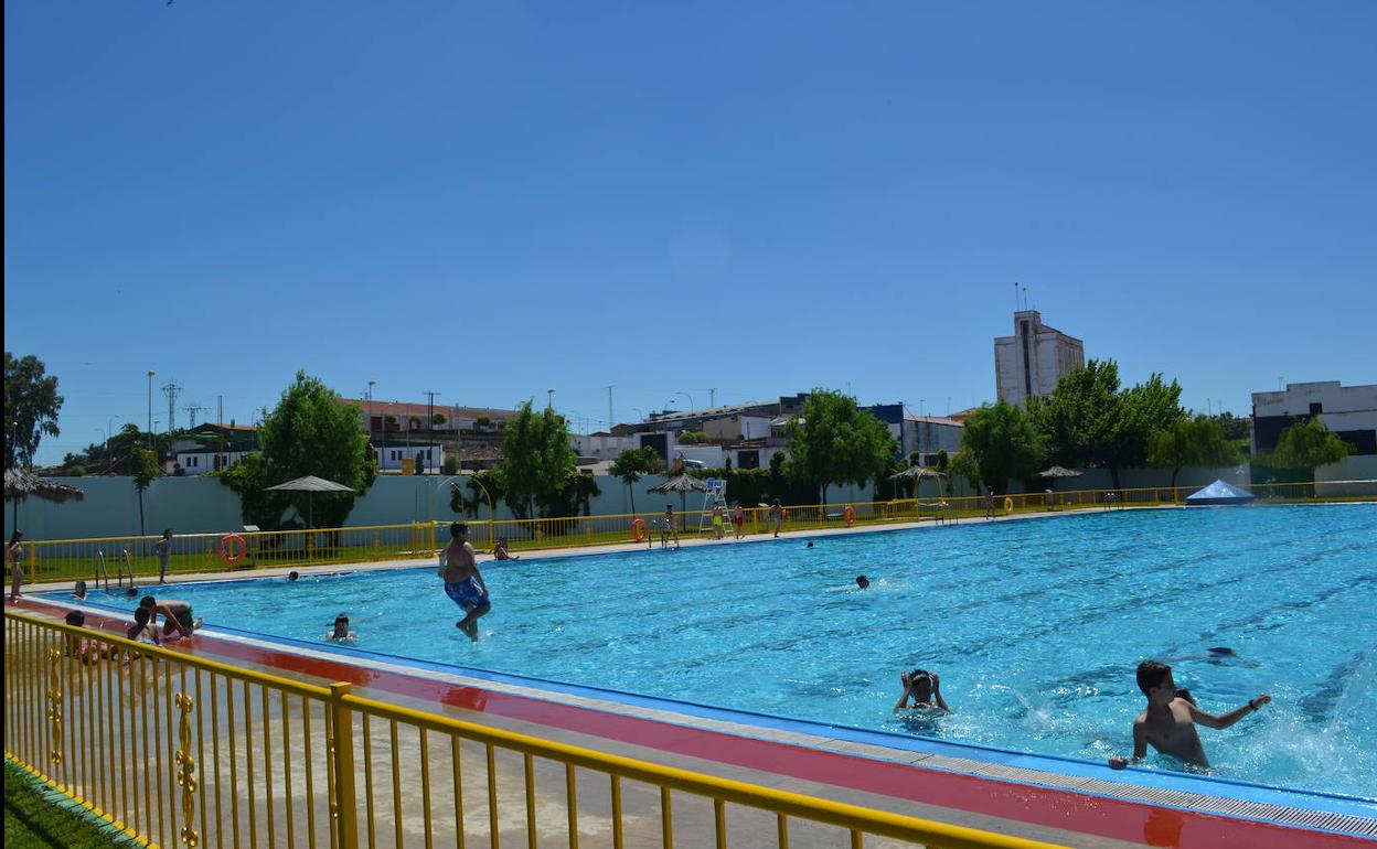 Piscina municipal de la localidad.