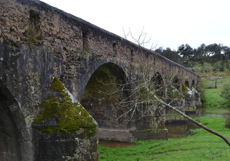 La localidad acogerá una actividad de senderismo en el Corredor Ecológico del río Alcarrache