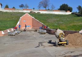 Obra de restauración de la fuente de El Concejo, imagen de archivo.