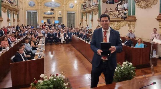 Ramón Díaz Farias, tomó posesión de su cargo como Diputado Provincial de Recursos Humanos y Régimen Interior
