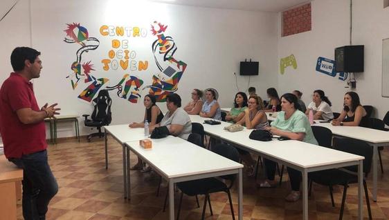 Inaugurado el curso de Atención Sociosanitaria a Personas Dependientes en Instituciones Sociales