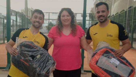 El IV Torneo de Pádel 'San Ginés de la Jara' dejó tres parejas de ganadores