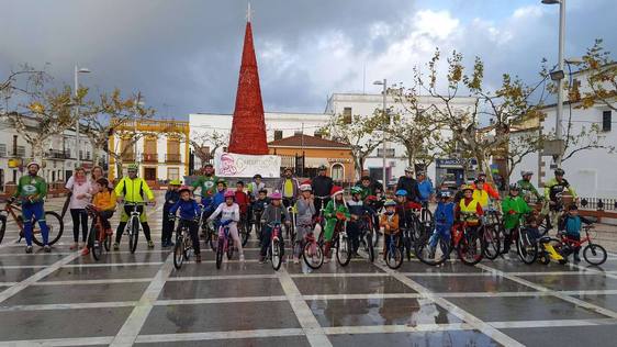 Vuelve la Ciclocabalgata Navideña con premio para la bici más adornada