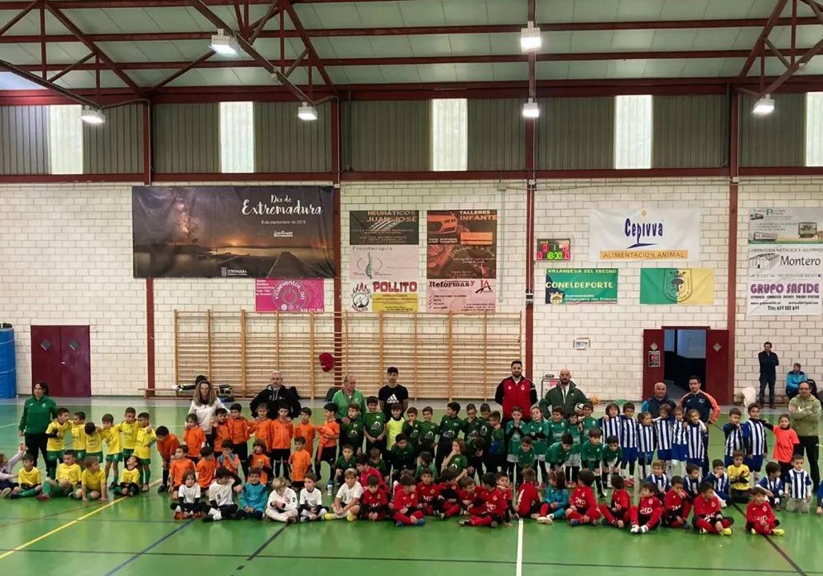 Más de cien niños de 13 equipos se desplazaron a la localidad para disputar distintos partidos deportivos