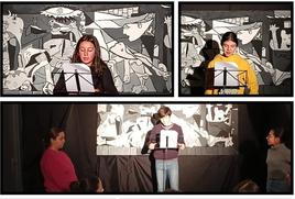 Algunos de los alumnos que dieron lectura a poesias y textos sobre la paz.