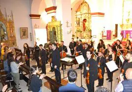 La Orquesta tocó en la Parroquia de la Purísima Concepción.