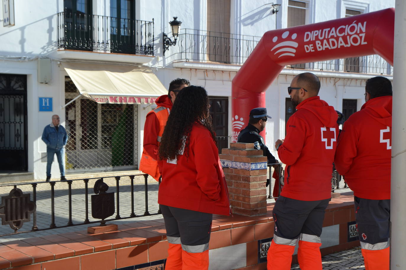 La localidad entregó 1.000 euros a Feder del VIII Trail Rayano Solidario en el que hubo más de 300 deportistas