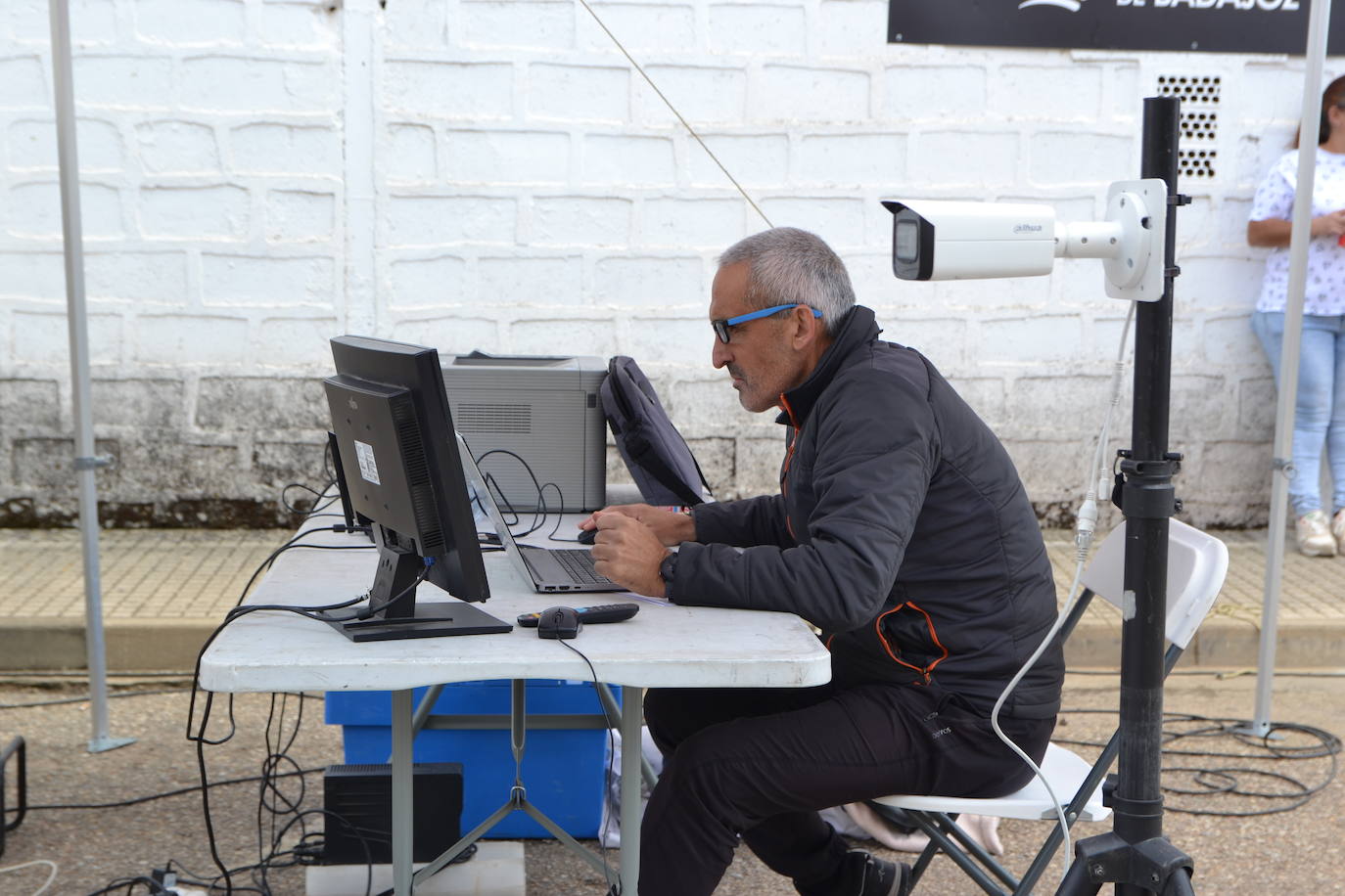 La localidad entregó 1.000 euros a Feder del VIII Trail Rayano Solidario en el que hubo más de 300 deportistas