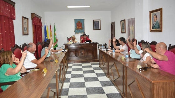 Aprobada en pleno por unanimidad la moción del grupo socialista con motivo del Día Lgtbi