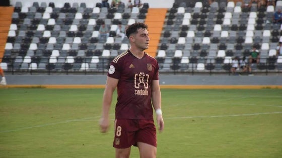 El CD Badajoz ficha a Ginés González de origen villanovense