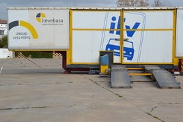 Unidad móvil instalada en el Recinto Ferial.