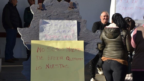 La presión vecinal consigue que las acciones de senara pasen de 25 a 65 euros