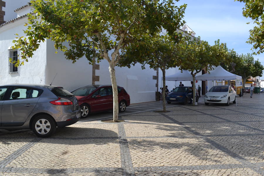 Taller móvil de mapfre en la Plaza de España. A. P