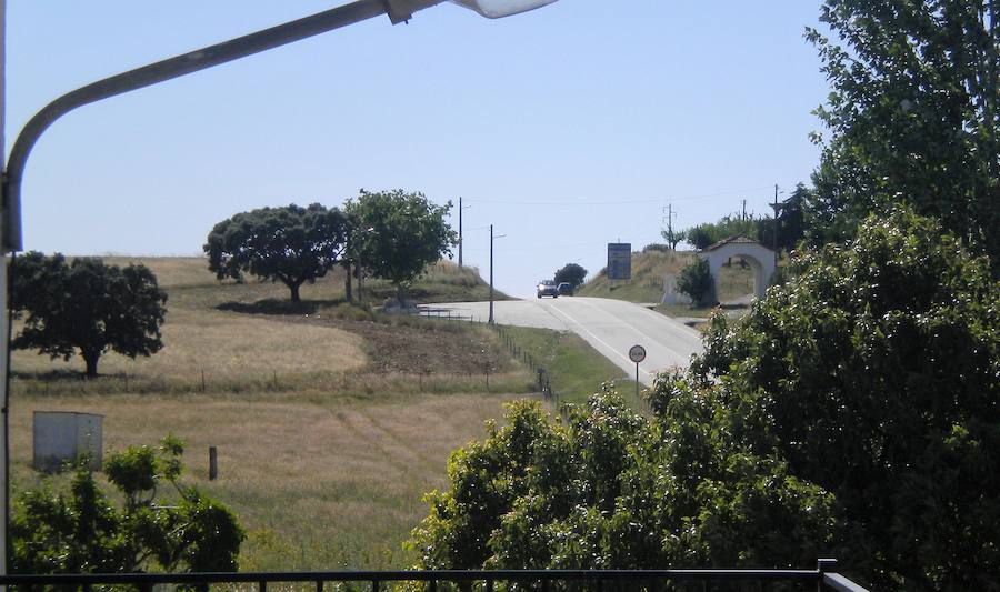 Paso fronterizo portugués y de San Leonardo. A.P