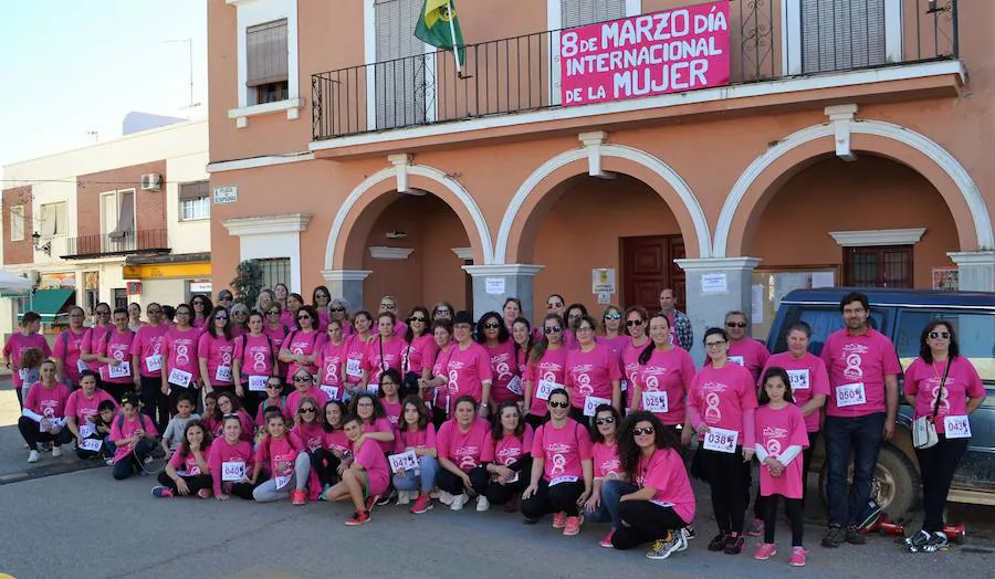 Participantes de la III Caminata por la Igualdad. A.P