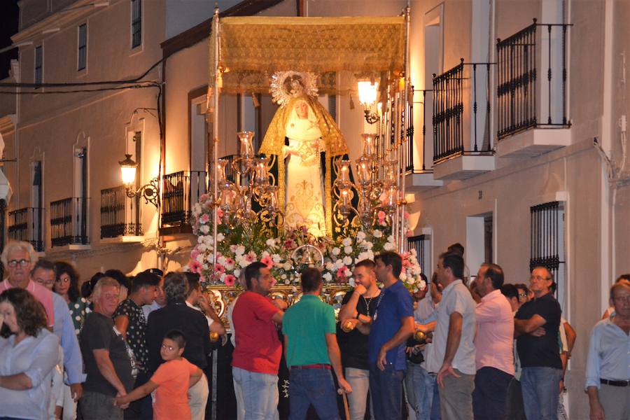 La Virgen de regreso a su Ermita. A.P