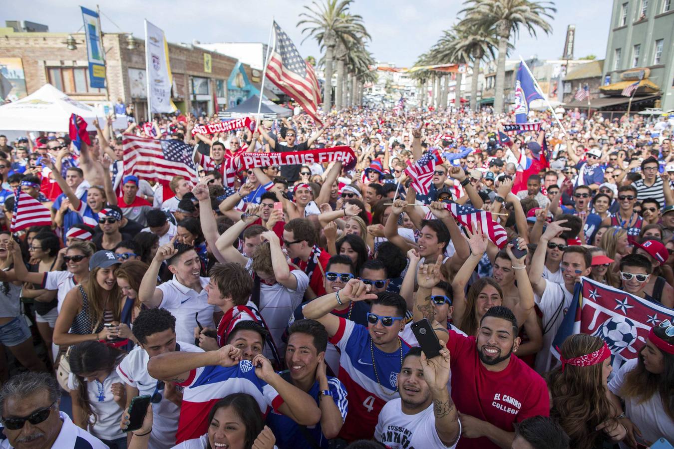 Los estadounidenses vibran con su selección en el Mundial de Brasil