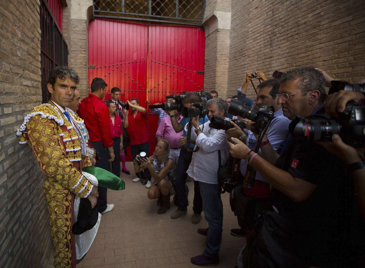 José Tomás y Cerro salieron a hombros por la Puerta Grande en Granada