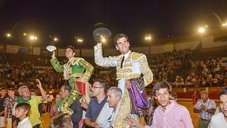 Perera y Campos salen a hombros en Badajoz