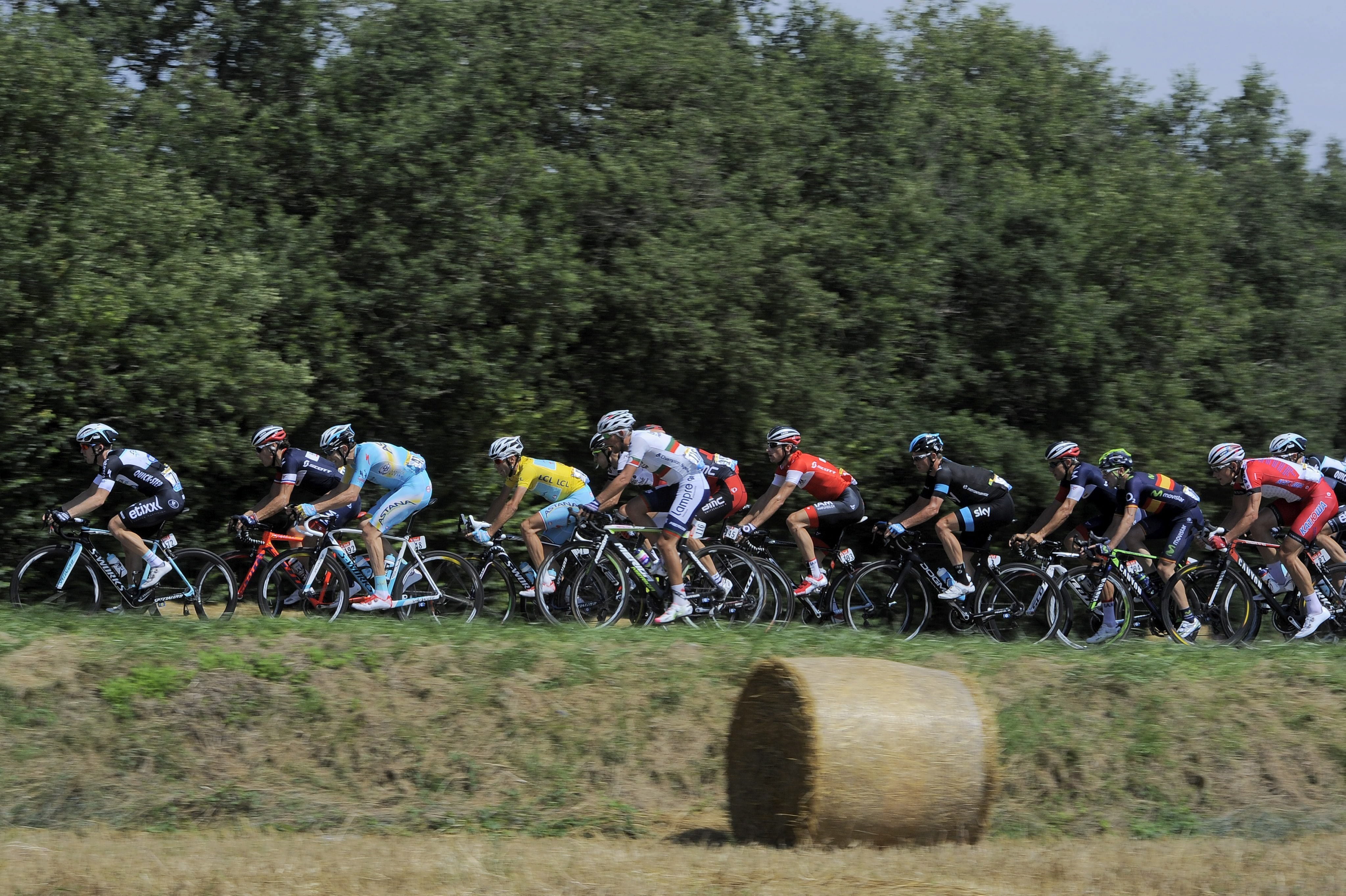 Pelotón, en la etapa.