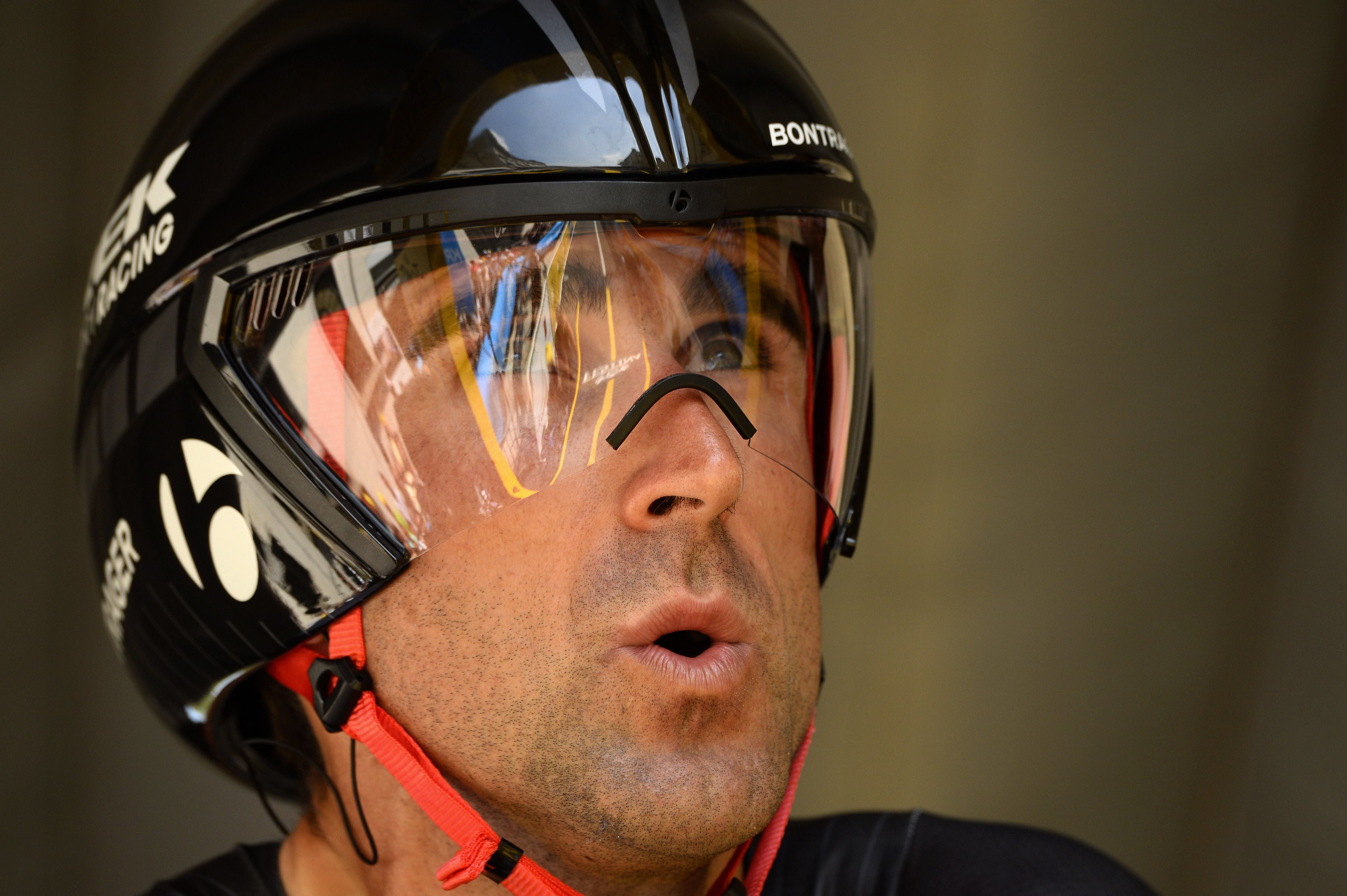 Markel Irizar, antes de su salida en la contrarreloj.