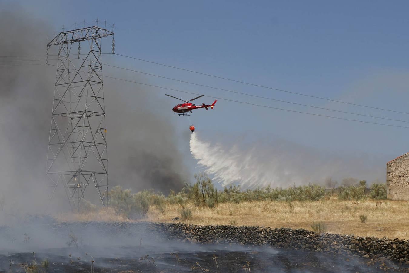 Incendio en Oliva de Plasencia