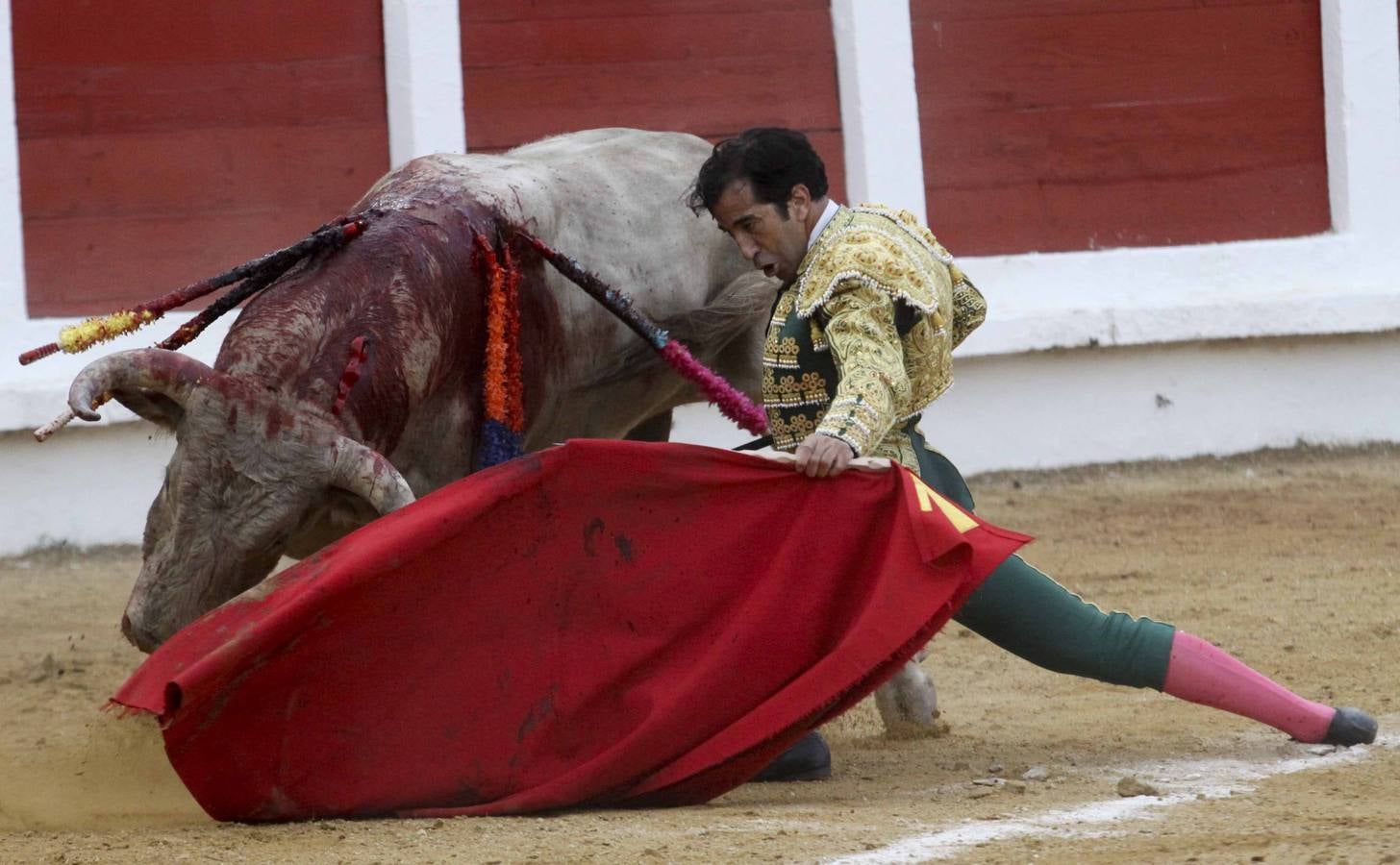 Tarde triunfal de Mora, Ferrera y Talavante en Mérida