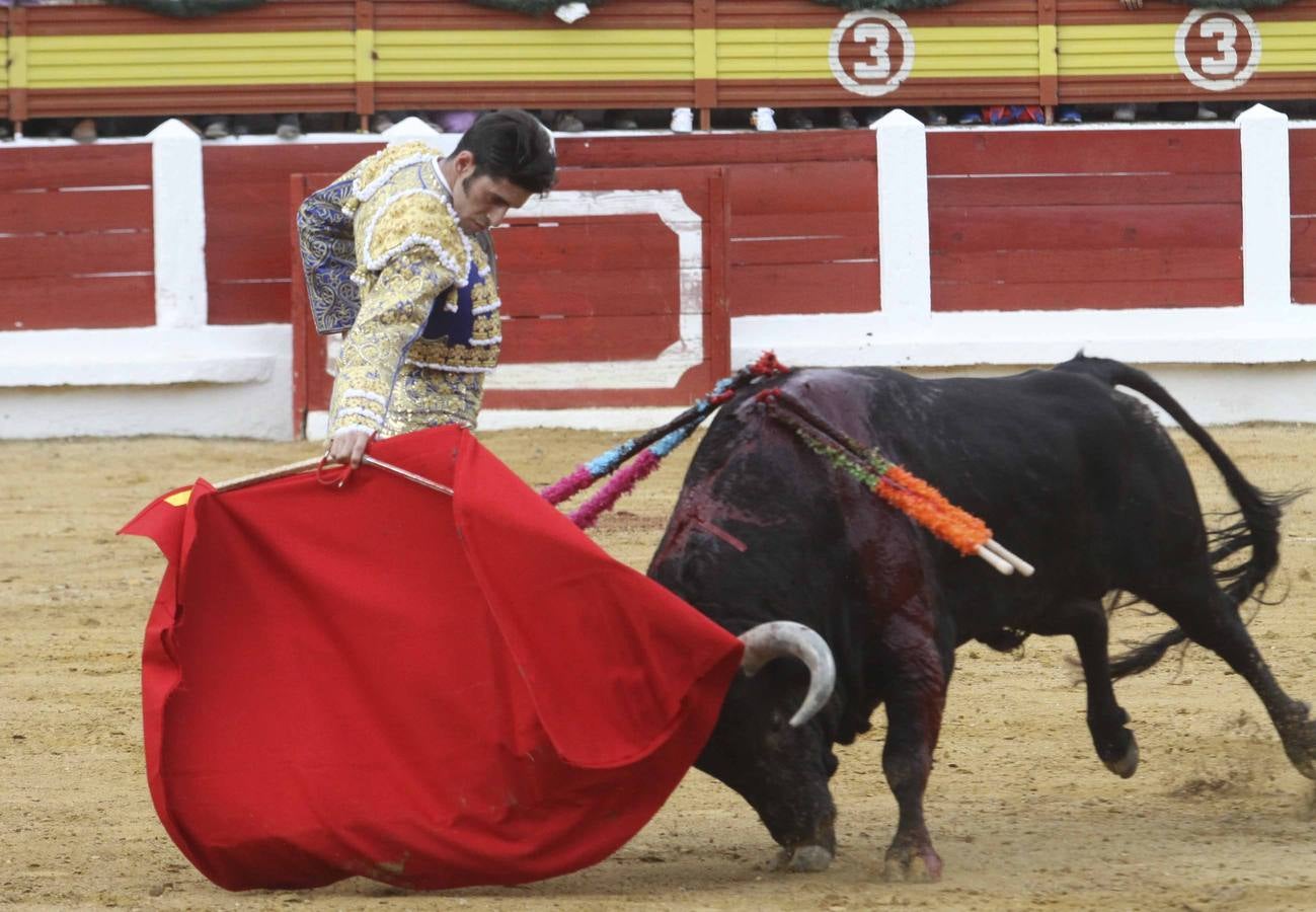 Tarde triunfal de Mora, Ferrera y Talavante en Mérida