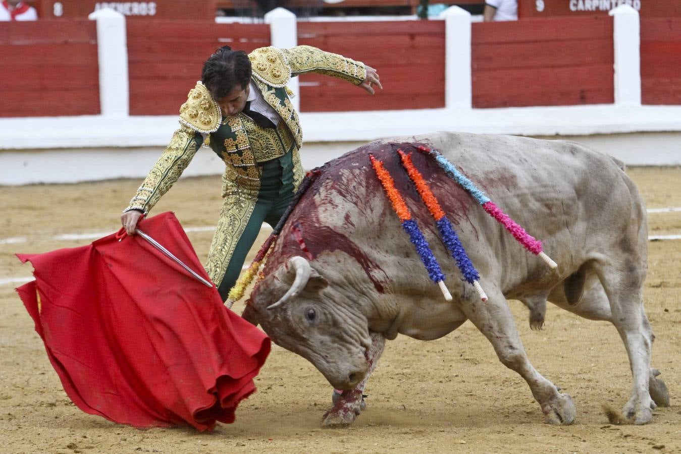 Tarde triunfal de Mora, Ferrera y Talavante en Mérida