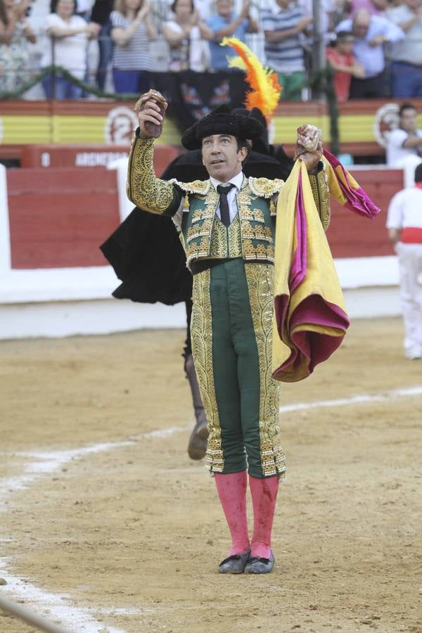 Tarde triunfal de Mora, Ferrera y Talavante en Mérida