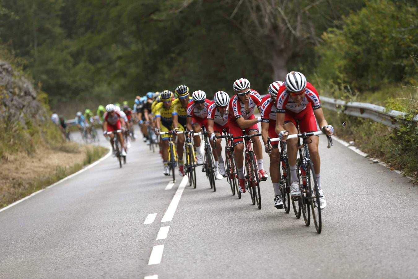 La etapa reina de la Vuelta hace más líder a Contador