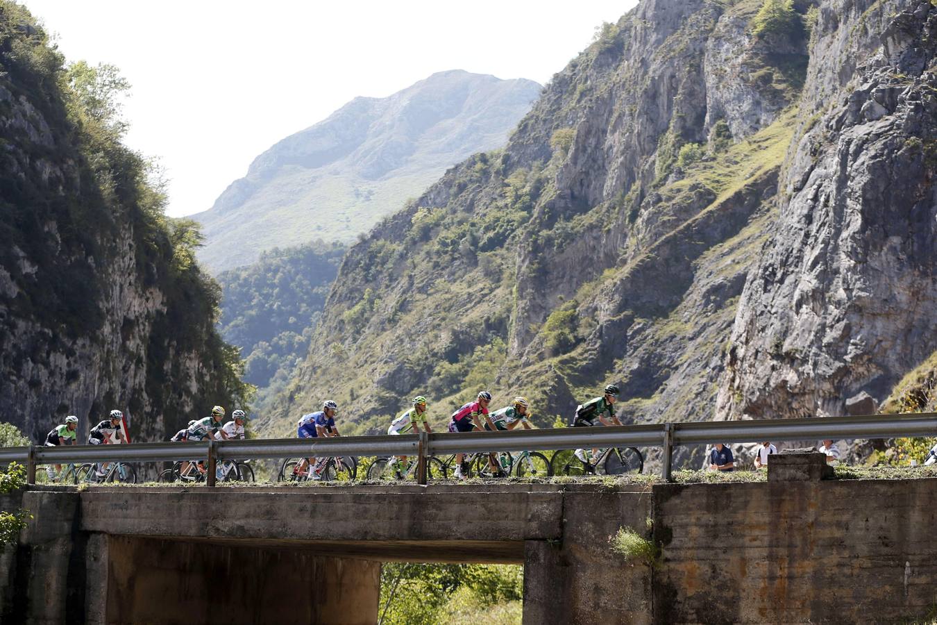 La etapa reina de la Vuelta hace más líder a Contador