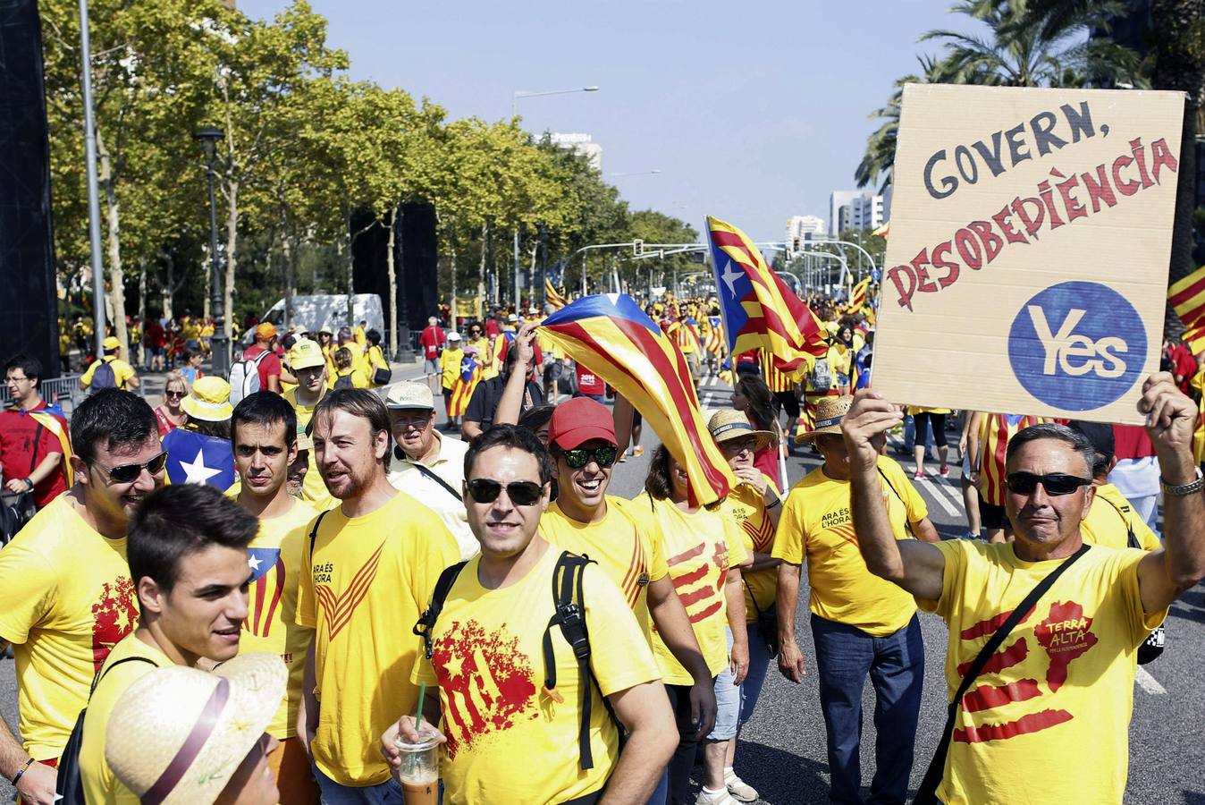 La &#039;V&#039; catalana reúne a más de medio millón de personas