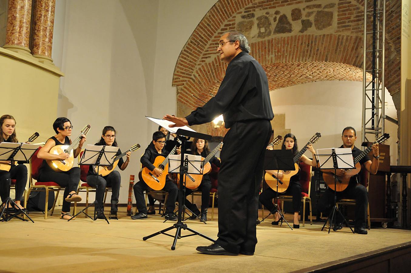 Noche Abierta en Plasencia