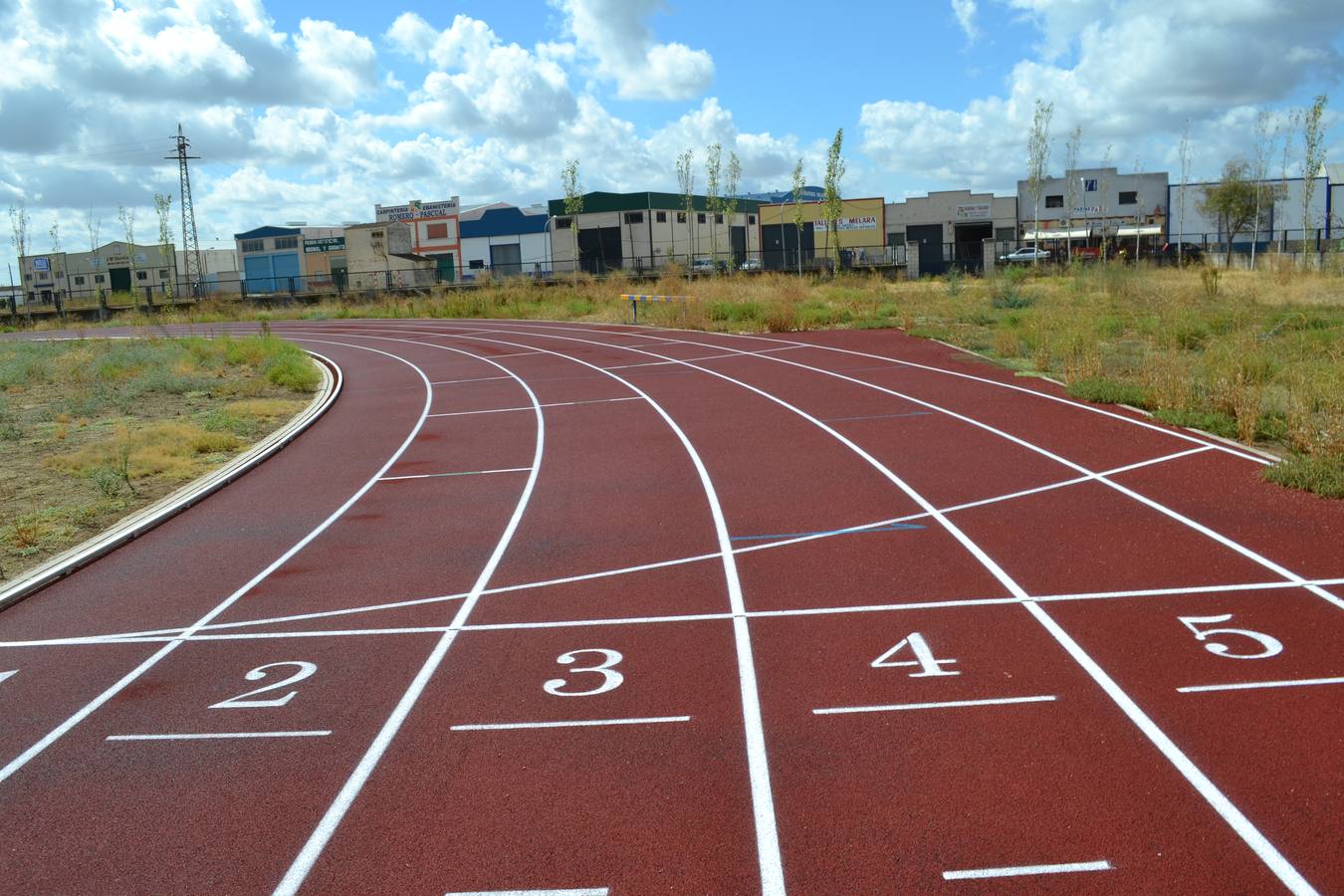 Estado de las instalaciones del Club de Atletismo de Montijo
