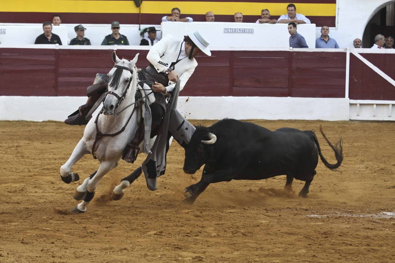 Pablo Hermoso de Mendoza, Diego Ventura y Andrés Romero entusiasman en Zafra