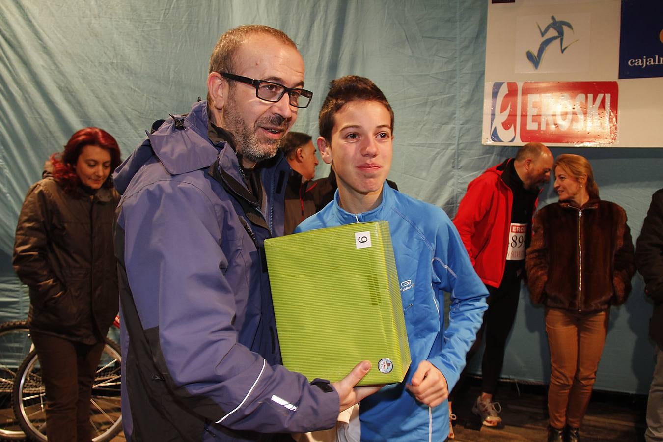 6.000 personas despiden el año corriendo en la San Silvestre cacereña