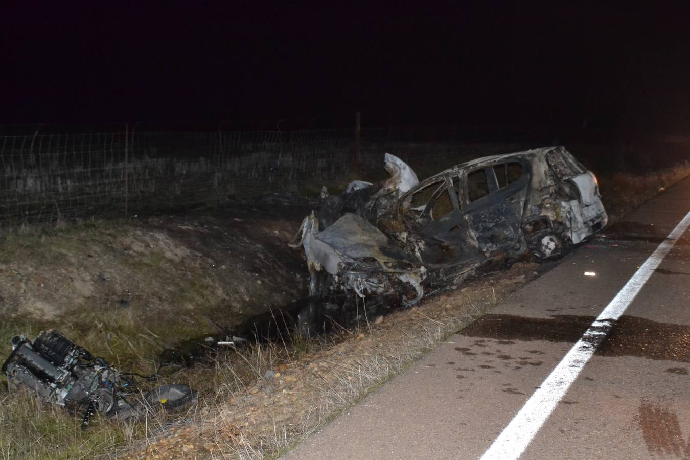 Así quedaron los vehículos del accidente mortal cerca de Zarza Capilla