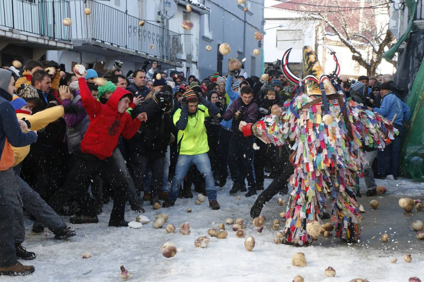 Piornal estrena a &quot;nabazo limpio&quot; la declaración nacional de Jarramplas