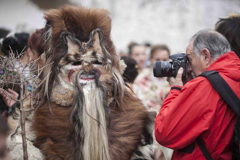 Las Carantoñas recorren Acehúche