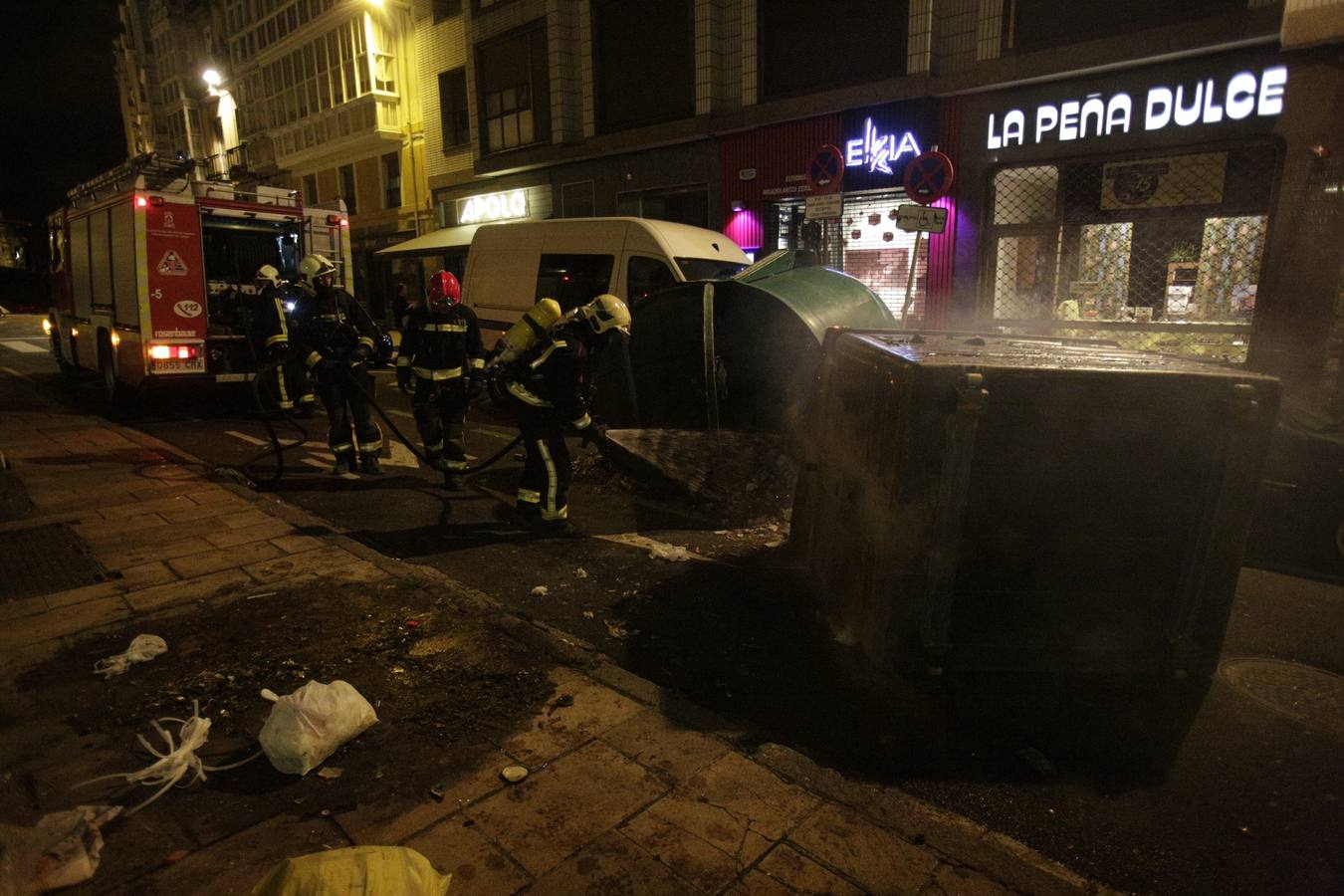 Batalla campal en Vitoria tras la manifestación en memoria de las víctimas del 3 de marzo