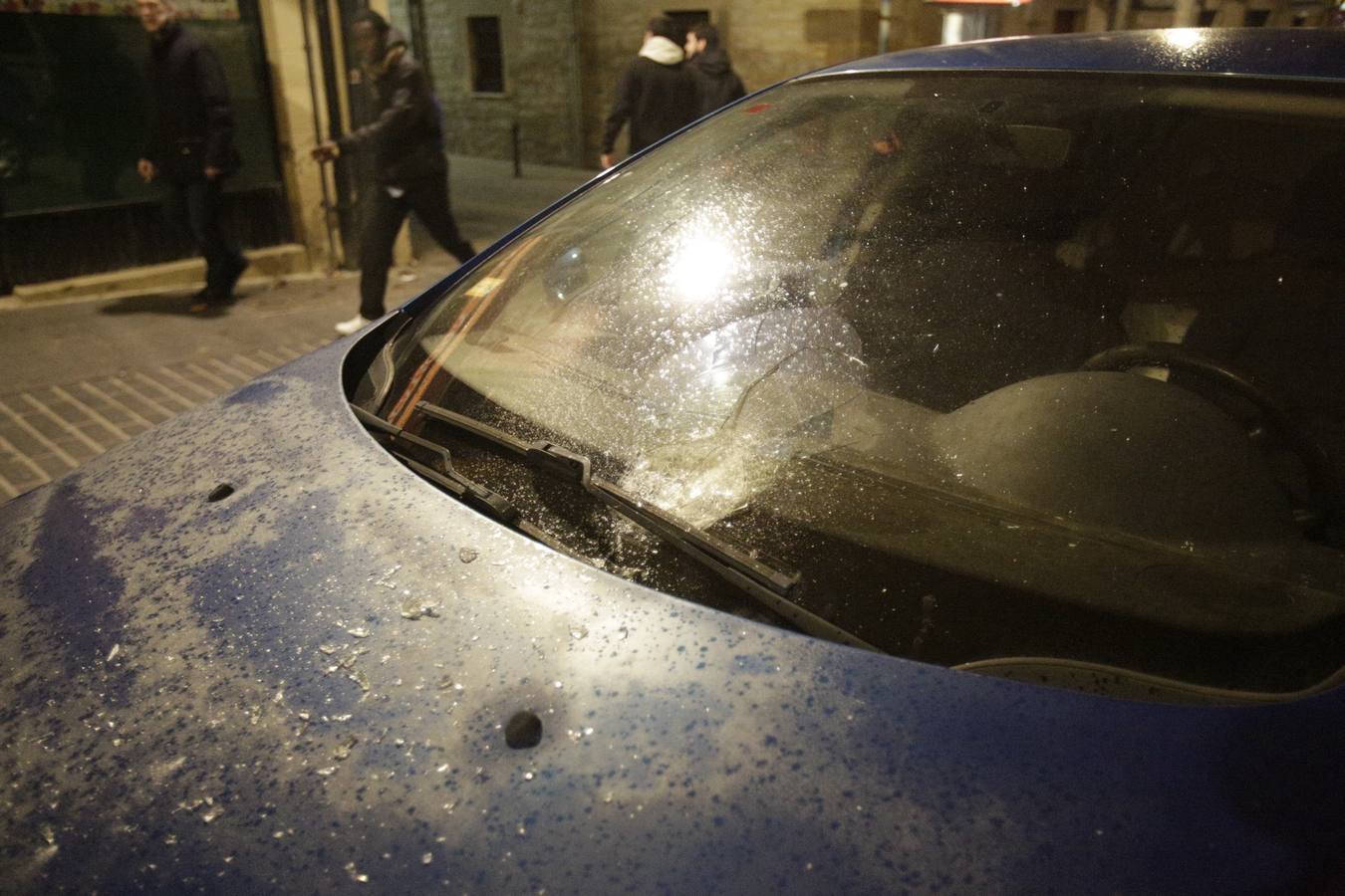 Batalla campal en Vitoria tras la manifestación en memoria de las víctimas del 3 de marzo